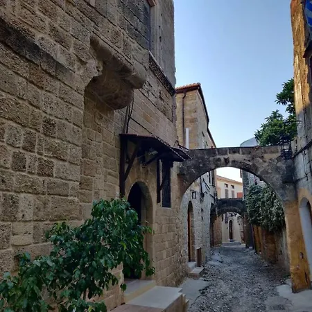 Megiston House In Old Town Rhodes