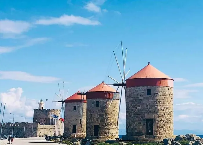 Holiday home Megiston House In Old Town Rhodes *